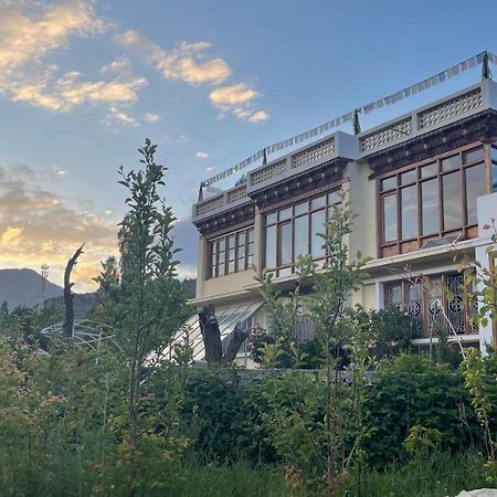 The Willow House ليه المظهر الخارجي الصورة