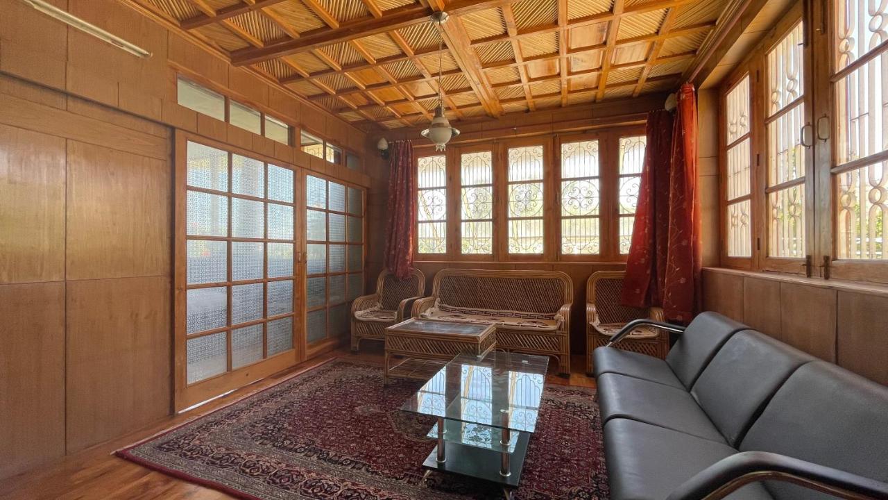The Willow House ليه المظهر الخارجي الصورة
